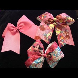 Hair bows